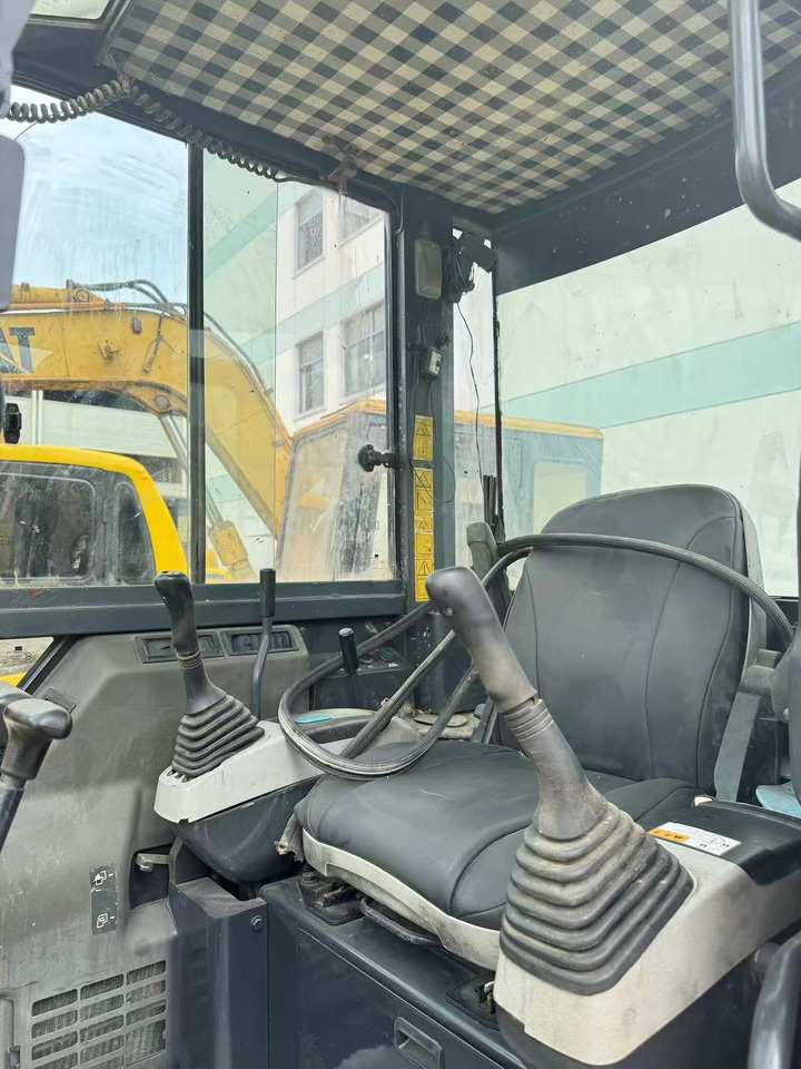 KOMATSU PC55 PC55MR PC56 PC60 - Мини-экскаватор: фото 3 KOMATSU PC55 PC55MR PC56 PC60 - Мини-экскаватор: фото 3