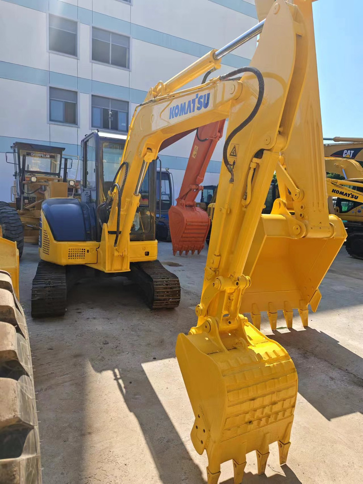 KOMATSU PC55MR - Мини-экскаватор: фото 2 KOMATSU PC55MR - Мини-экскаватор: фото 2