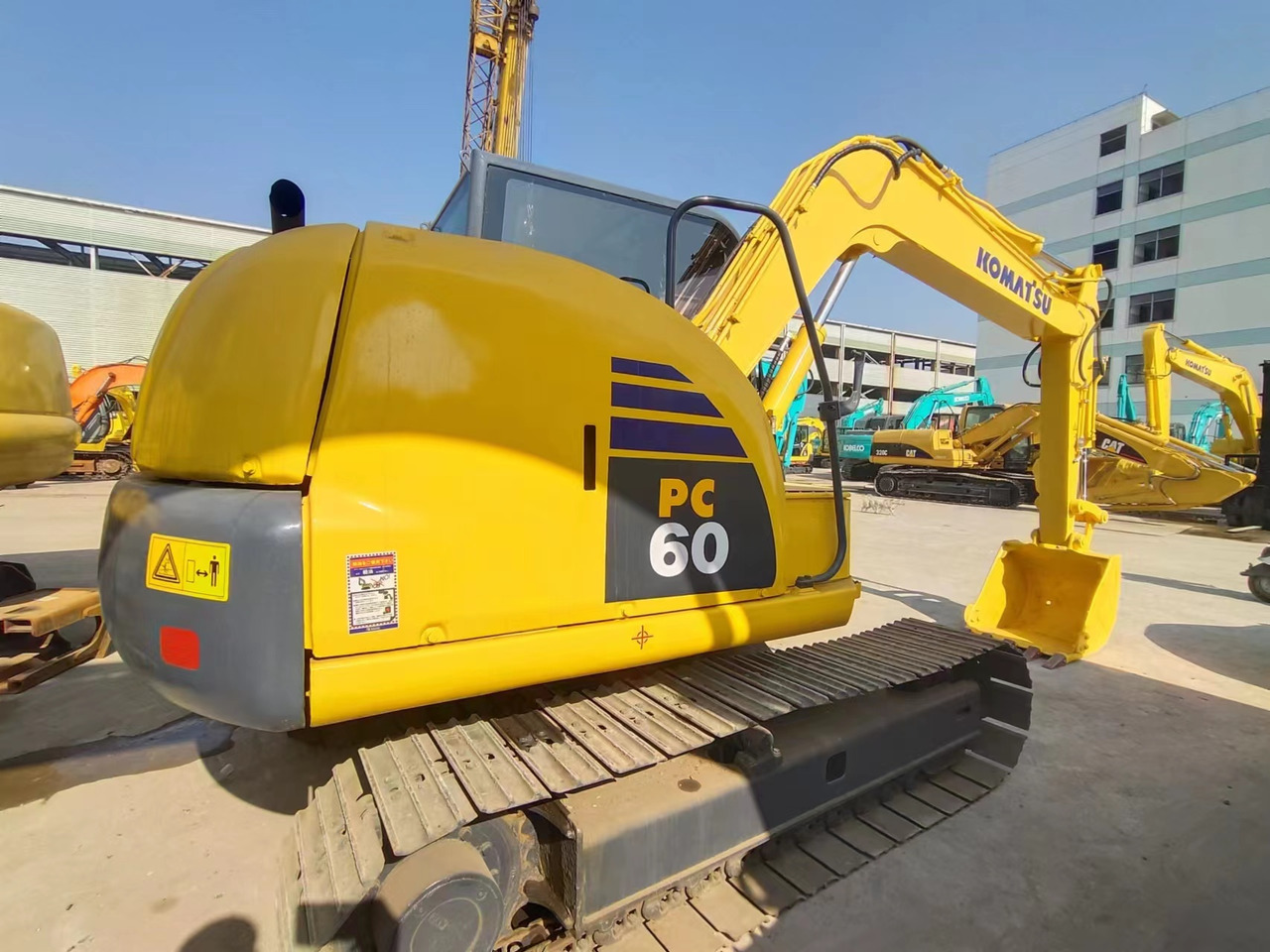 KOMATSU PC60-8 - Мини-экскаватор: фото 4 KOMATSU PC60-8 - Мини-экскаватор: фото 4