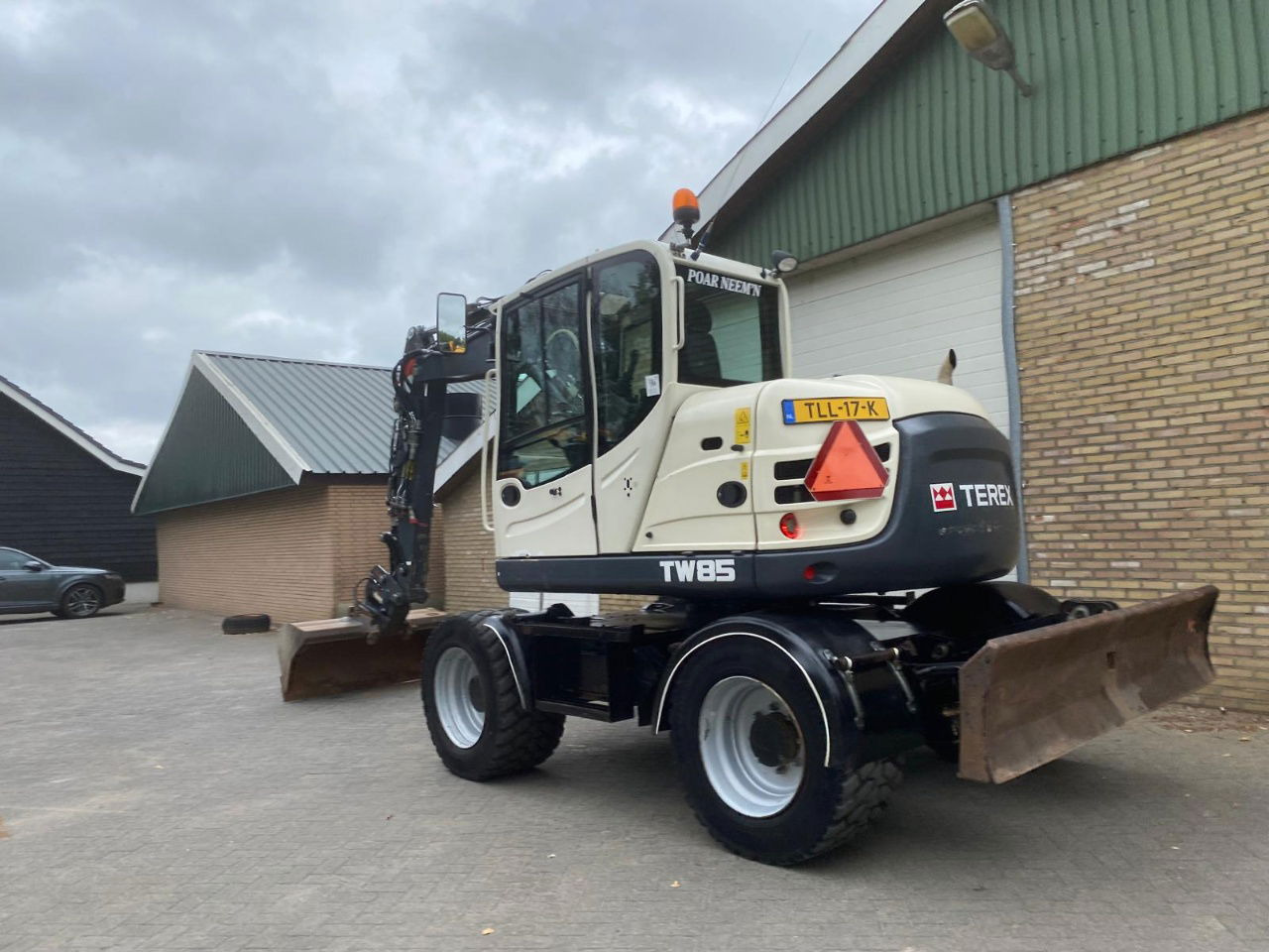 Terex TW85 - Колёсный экскаватор: фото 3 Terex TW85 - Колёсный экскаватор: фото 3
