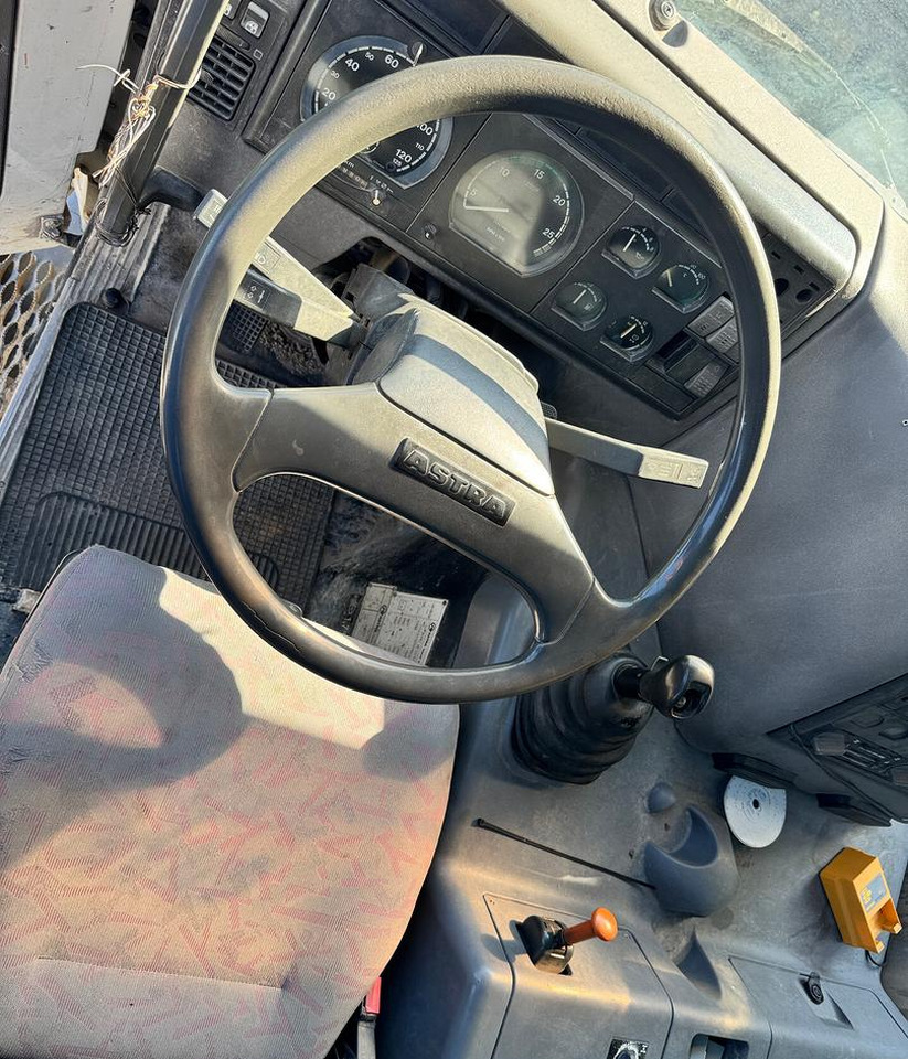 Betonpompa CIFA ASTRA HD84.38 - 2003 - Автобетононасос-смеситель: фото 3 Betonpompa CIFA ASTRA HD84.38 - 2003 - Автобетононасос-смеситель: фото 3