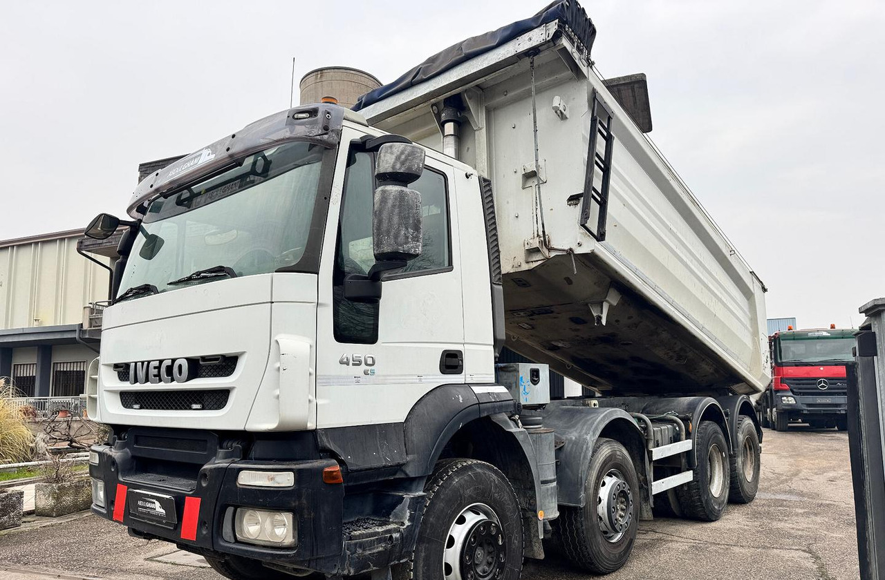 Iveco Trakker 410T/ 450 Ribaltabile Posteriore - Самосвал: фото 4 Iveco Trakker 410T/ 450 Ribaltabile Posteriore - Самосвал: фото 4