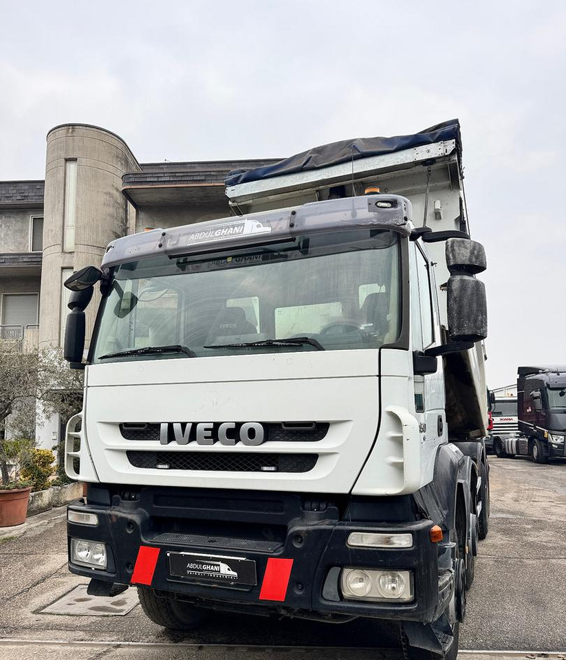 Iveco Trakker 410T/ 450 Ribaltabile Posteriore - Самосвал: фото 2 Iveco Trakker 410T/ 450 Ribaltabile Posteriore - Самосвал: фото 2