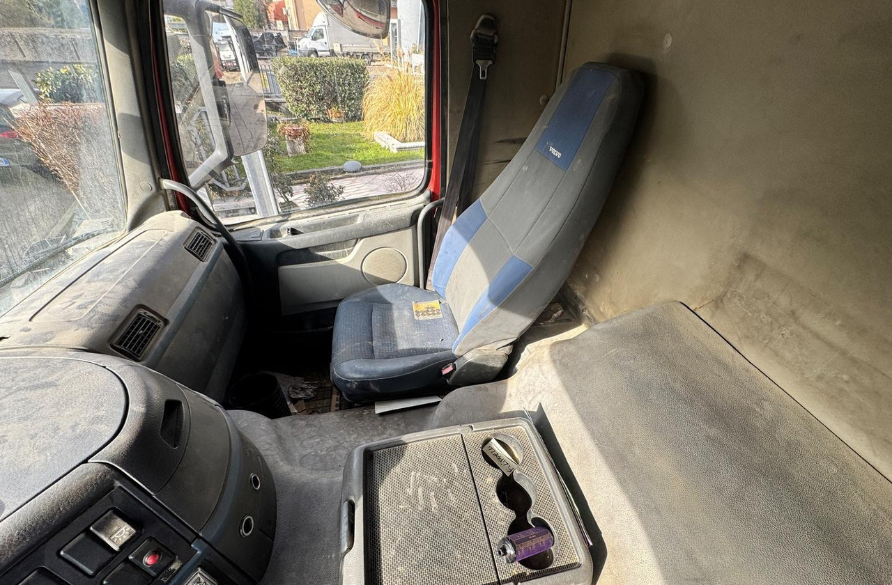 Ribaltabile VOLVO FM480 - 2008 - Самосвал: фото 4 Ribaltabile VOLVO FM480 - 2008 - Самосвал: фото 4