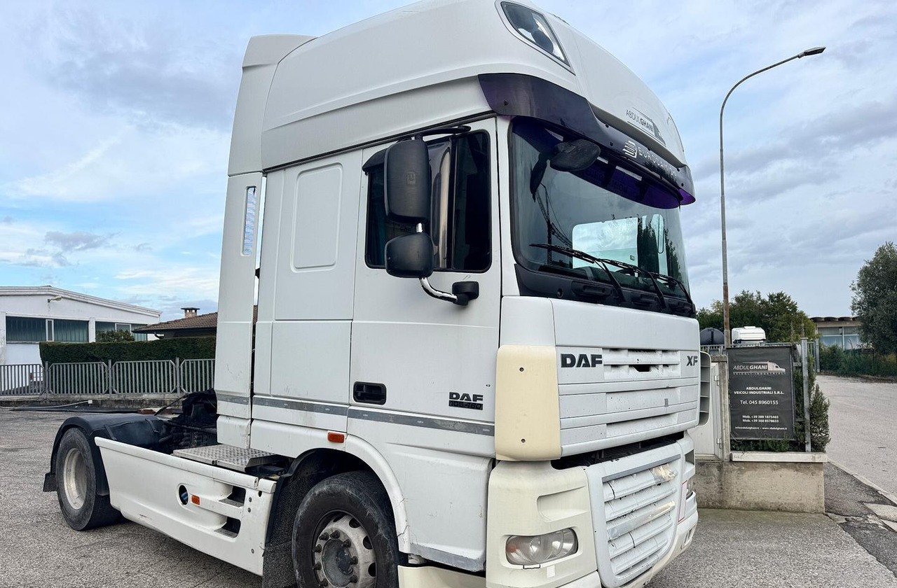 DAF XF 105.460 - 2010 - AUTOMATICO - Тягач: фото 4 DAF XF 105.460 - 2010 - AUTOMATICO - Тягач: фото 4