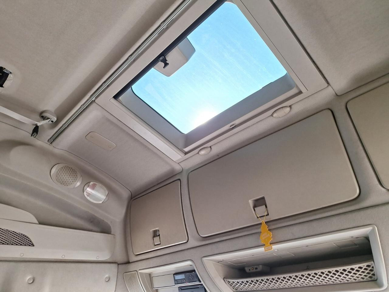 IVECO Stralis NP AS440S40T/P NG - Тягач: фото 4 IVECO Stralis NP AS440S40T/P NG - Тягач: фото 4