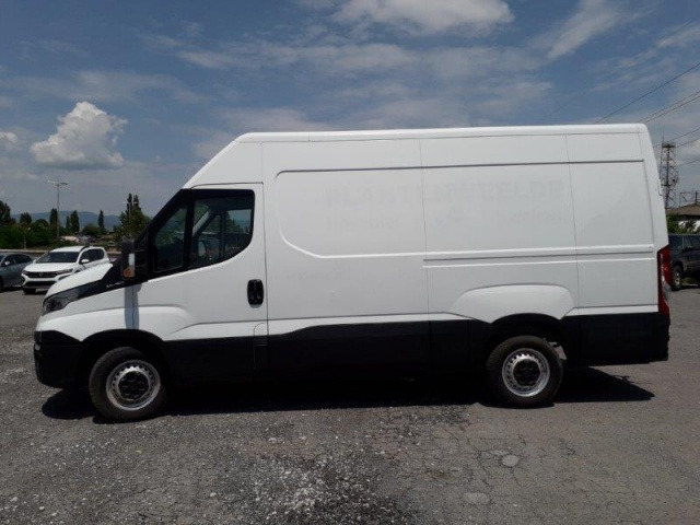 IVECO 35S15V - Цельнометаллический фургон: фото 5 IVECO 35S15V - Цельнометаллический фургон: фото 5