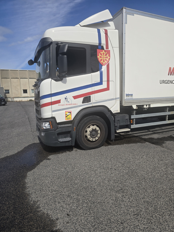 SCANIA R 450 - Грузовик-контейнеровоз/ Сменный кузов: фото 5 SCANIA R 450 - Грузовик-контейнеровоз/ Сменный кузов: фото 5