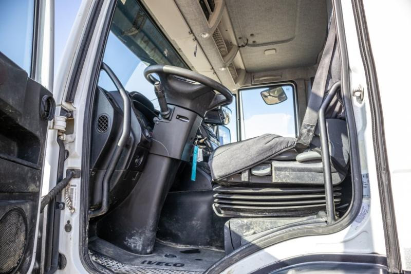 Iveco TRAKKER 400+BAND/TAPIS/BELT T40 - Автобетоносмеситель: фото 5 Iveco TRAKKER 400+BAND/TAPIS/BELT T40 - Автобетоносмеситель: фото 5