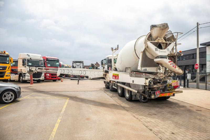 MAN TGS 32.360+PUTZMEISTER8M³+BAND/BELT/TAPIS - Автобетоносмеситель: фото 4 MAN TGS 32.360+PUTZMEISTER8M³+BAND/BELT/TAPIS - Автобетоносмеситель: фото 4