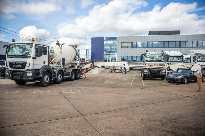 MAN TGS 32.400 BB+BAND/BELT/TAPIS T40/13TM - Автобетоносмеситель: фото 1 MAN TGS 32.400 BB+BAND/BELT/TAPIS T40/13TM - Автобетоносмеситель: фото 1