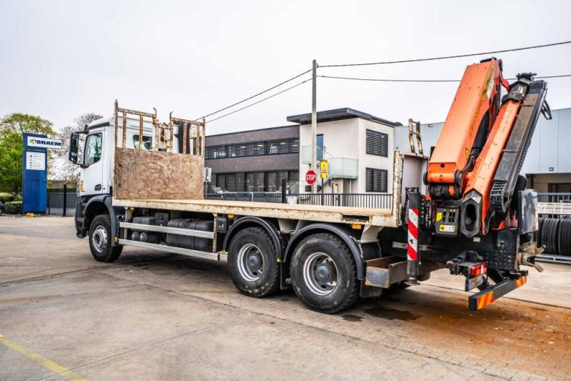 Mercedes AROCS 2648 + PALFINGER 23 T/M + 5 EXT - Грузовик бортовой/ Платформа, Автоманипулятор: фото 5 Mercedes AROCS 2648 + PALFINGER 23 T/M + 5 EXT - Грузовик бортовой/ Платформа, Автоманипулятор: фото 5