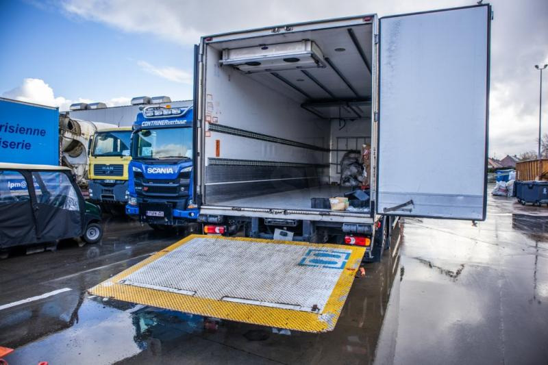 Renault PREMIUM 310DXI+E5+CARRIER+ENGINE PROBLEM - Рефрижератор: фото 5 Renault PREMIUM 310DXI+E5+CARRIER+ENGINE PROBLEM - Рефрижератор: фото 5