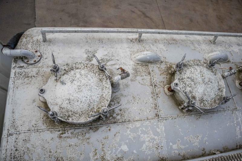 Renault T 460+SILO/ 5 COMP. - Грузовик-цистерна: фото 4 Renault T 460+SILO/ 5 COMP. - Грузовик-цистерна: фото 4