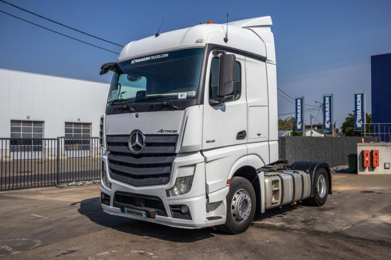 Mercedes ACTROS 1845 LS - Тягач: фото 1 Mercedes ACTROS 1845 LS - Тягач: фото 1