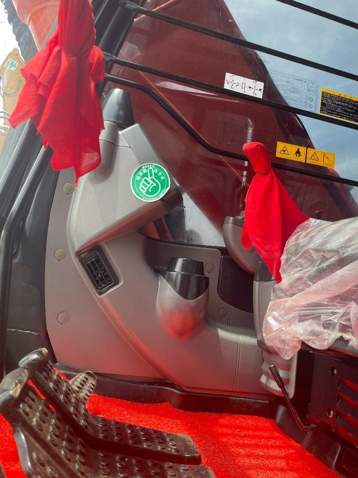 Hitachi ZX 200 - Гусеничный экскаватор: фото 3 Hitachi ZX 200 - Гусеничный экскаватор: фото 3