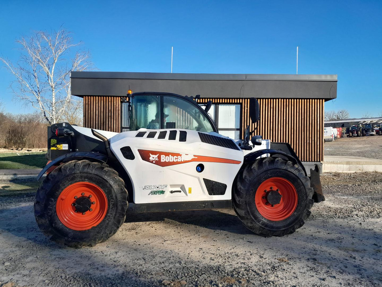 Bobcat TL, 38-70 Agri , HF 135 HP AGRI STAGE V - Телескопический погрузчик: фото 5 Bobcat TL, 38-70 Agri , HF 135 HP AGRI STAGE V - Телескопический погрузчик: фото 5