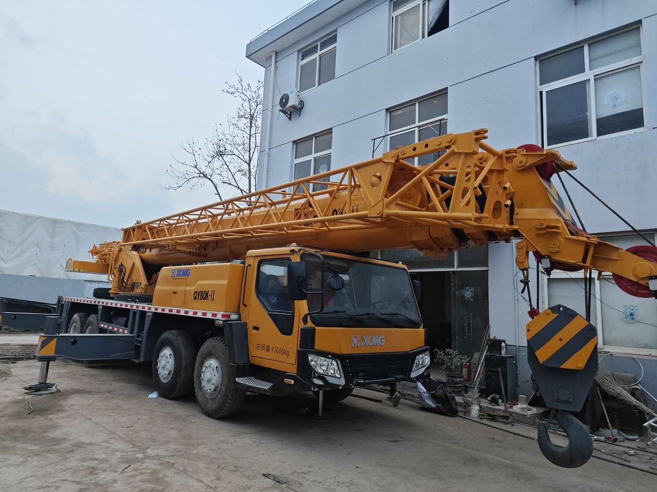 XCMG QY80K 80T TRUCK CRANE - Мобильный кран: фото 5 XCMG QY80K 80T TRUCK CRANE - Мобильный кран: фото 5