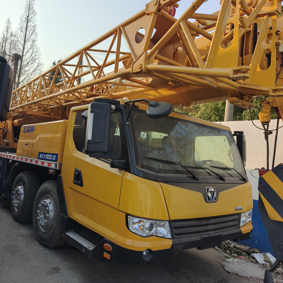 XCMG XCT35 - Мобильный кран: фото 3 XCMG XCT35 - Мобильный кран: фото 3