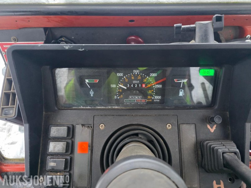 Трактор 1986 Fiat 80-90 MVA FRI TRAKTOR MED FRONSKUFFE OG TRIMA FRONTLASTER: фото 19