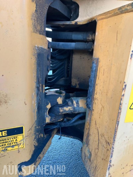 1997 Case 821B hjullaster m/ skuffe - Колёсный погрузчик: фото 5 1997 Case 821B hjullaster m/ skuffe - Колёсный погрузчик: фото 5