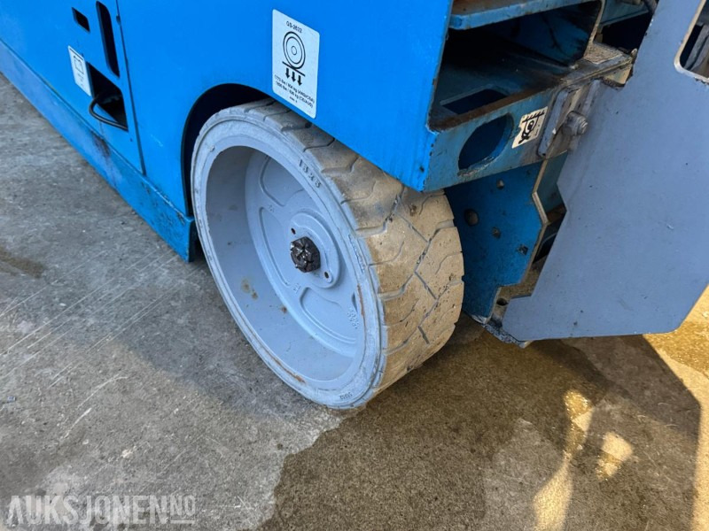 Подъёмник 2006 Genie GS2632 sakselift / 10 meter: фото 6 Подъёмник 2006 Genie GS2632 sakselift / 10 meter: фото 6