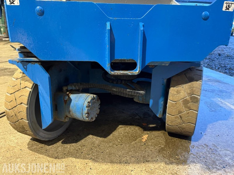 Подъёмник 2006 Genie GS2632 sakselift / 10 meter: фото 13 Подъёмник 2006 Genie GS2632 sakselift / 10 meter: фото 13