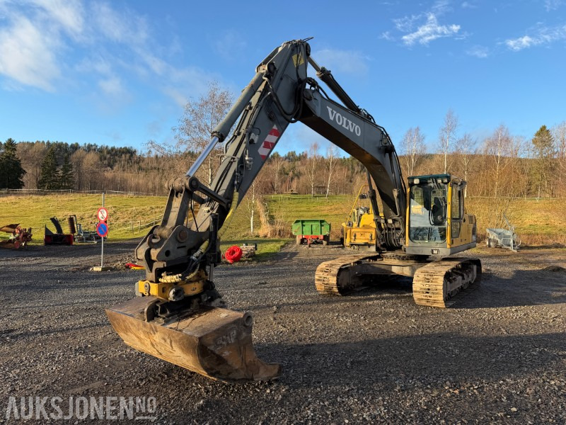 2006 Volvo EC 210B med Engcon EC20 tiltrotator, HK feste, pusseskuff og graveskuff - Экскаватор: фото 1 2006 Volvo EC 210B med Engcon EC20 tiltrotator, HK feste, pusseskuff og graveskuff - Экскаватор: фото 1