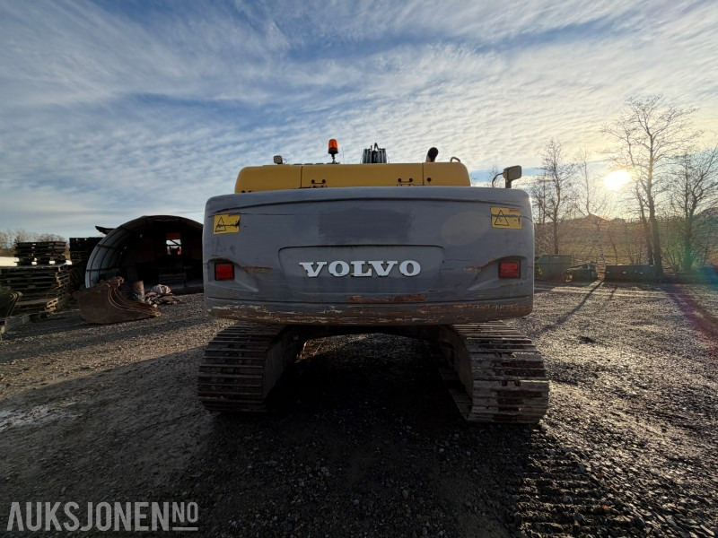 2006 Volvo EC 210B med Engcon EC20 tiltrotator, HK feste, pusseskuff og graveskuff - Экскаватор: фото 5 2006 Volvo EC 210B med Engcon EC20 tiltrotator, HK feste, pusseskuff og graveskuff - Экскаватор: фото 5