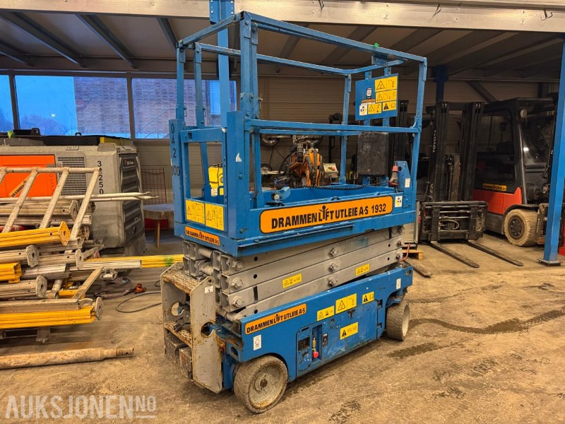 2010 Genie GS1932 sakselift / 8 meter - Подъёмник: фото 2 2010 Genie GS1932 sakselift / 8 meter - Подъёмник: фото 2