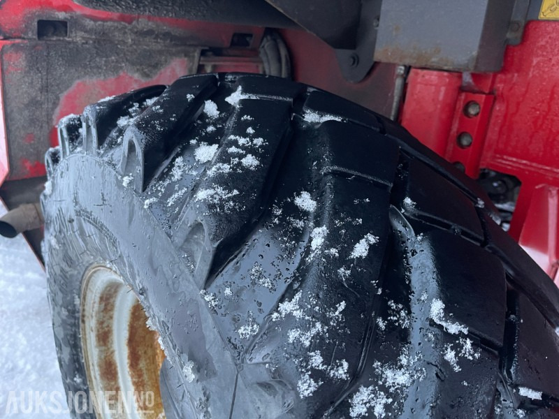 Телескопический погрузчик 2011 Manitou Easy MRT 1840 Teleskoptruck med sving på hytte, 7368 timer: фото 19 Телескопический погрузчик 2011 Manitou Easy MRT 1840 Teleskoptruck med sving på hytte, 7368 timer: фото 19