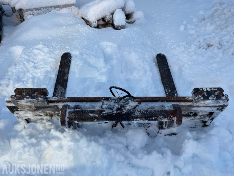 Телескопический погрузчик 2011 Manitou Easy MRT 1840 Teleskoptruck med sving på hytte, 7368 timer: фото 38 Телескопический погрузчик 2011 Manitou Easy MRT 1840 Teleskoptruck med sving på hytte, 7368 timer: фото 38