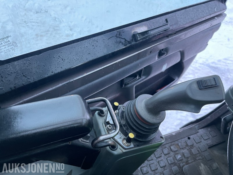 Телескопический погрузчик 2011 Manitou Easy MRT 1840 Teleskoptruck med sving på hytte, 7368 timer: фото 17 Телескопический погрузчик 2011 Manitou Easy MRT 1840 Teleskoptruck med sving på hytte, 7368 timer: фото 17