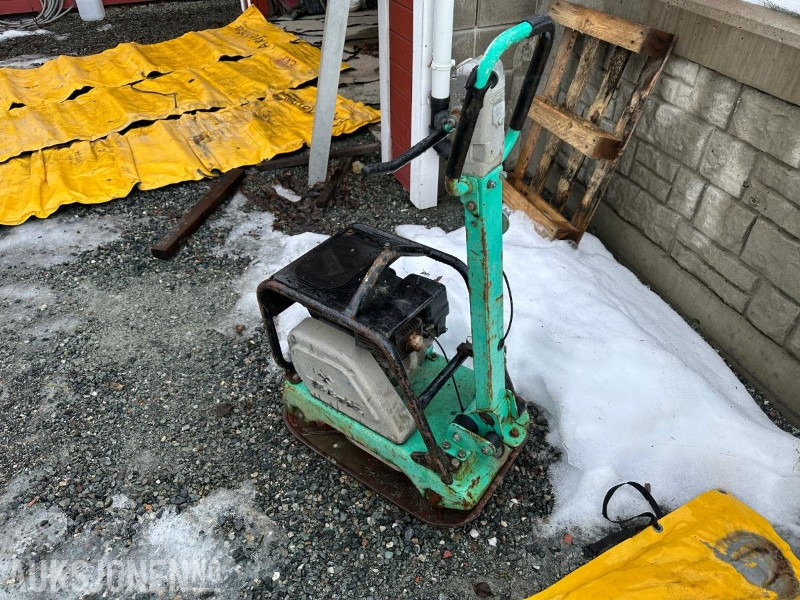 2012 Mikasa MVH 150G hoppetusse - Каток: фото 3 2012 Mikasa MVH 150G hoppetusse - Каток: фото 3