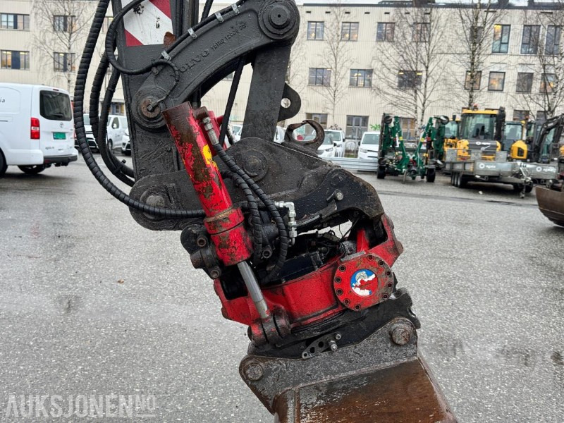 Мини-экскаватор 2013 Volvo ECR88 gravemaskin med 3 skuffer, Indexator tiltrotator Sertifisert 10.26 8677T: фото 18 Мини-экскаватор 2013 Volvo ECR88 gravemaskin med 3 skuffer, Indexator tiltrotator Sertifisert 10.26 8677T: фото 18