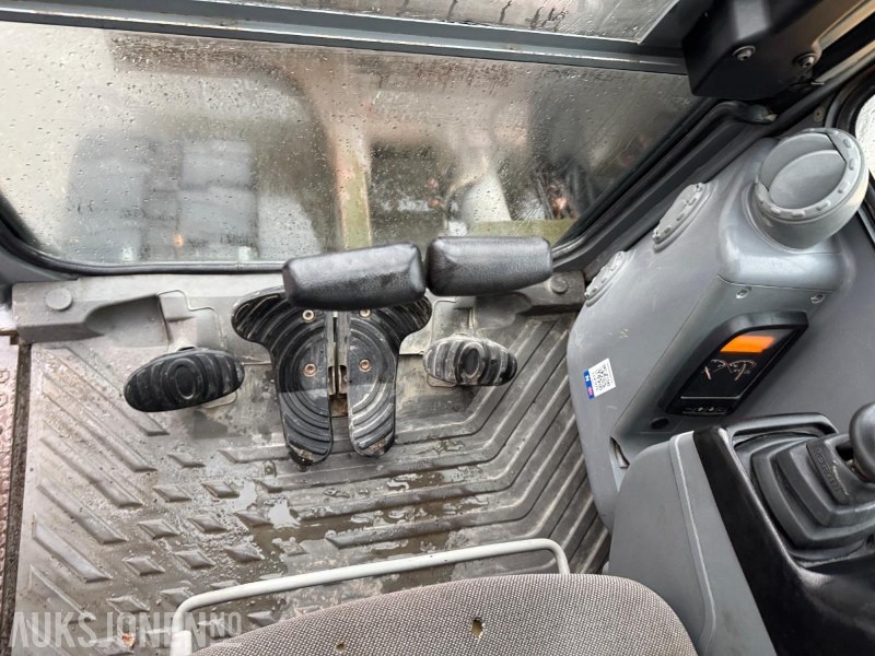 Мини-экскаватор 2013 Volvo ECR88 gravemaskin med 3 skuffer, Indexator tiltrotator Sertifisert 10.26 8677T: фото 30 Мини-экскаватор 2013 Volvo ECR88 gravemaskin med 3 skuffer, Indexator tiltrotator Sertifisert 10.26 8677T: фото 30