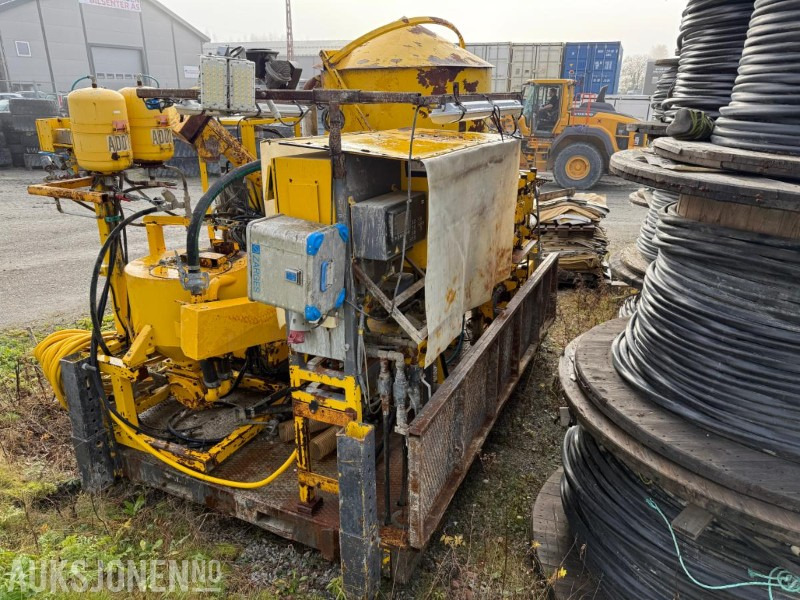 2014 Atlas Copco Unigrout Rig Smart M2 E45 / Injeksjonsplattform - Строительное оборудование: фото 4 2014 Atlas Copco Unigrout Rig Smart M2 E45 / Injeksjonsplattform - Строительное оборудование: фото 4