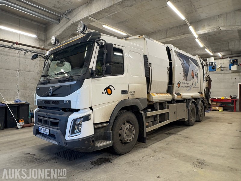 2015 Volvo FMX 420 EURO 6T komprimatorbil med 2 kammer og sidelaster - Мусоровоз: фото 1 2015 Volvo FMX 420 EURO 6T komprimatorbil med 2 kammer og sidelaster - Мусоровоз: фото 1