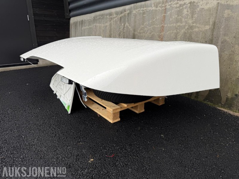 Scania NextGen takspoiler med sidepaneler - Грузовик: фото 1 Scania NextGen takspoiler med sidepaneler - Грузовик: фото 1