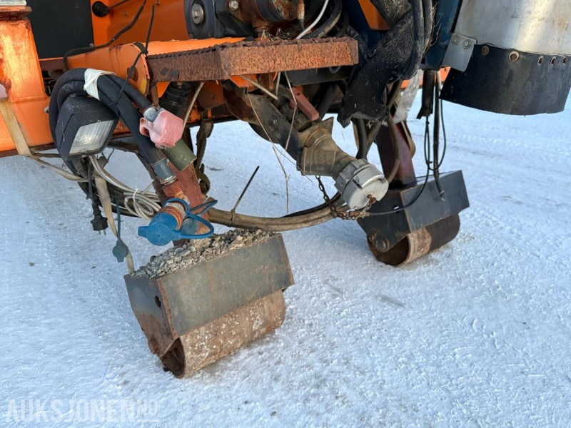 Schmidt Stratos fastsandspreder med varme på krokramme - Грузовик: фото 5 Schmidt Stratos fastsandspreder med varme på krokramme - Грузовик: фото 5