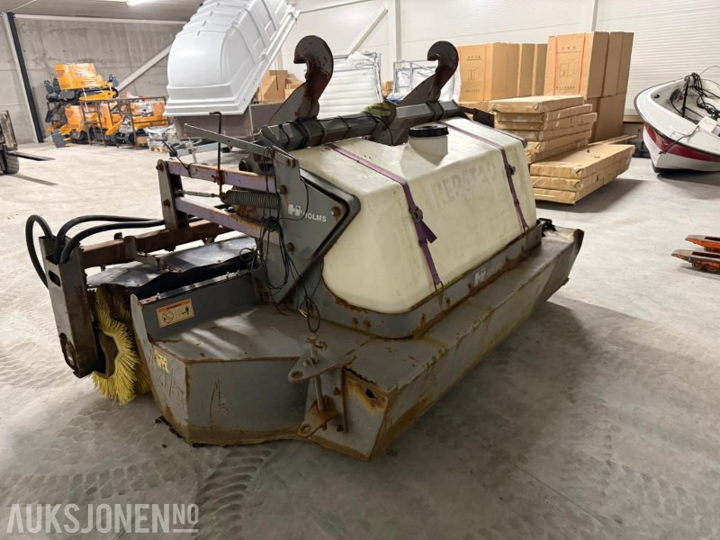 Holms 300 PH 2,5 - Колёсный погрузчик: фото 3 Holms 300 PH 2,5 - Колёсный погрузчик: фото 3