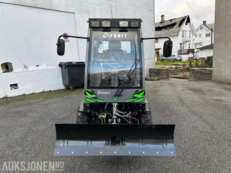 Коммунальная/ Специальная техника FODIT REDSKAPSBÆRER FT-130 FOR SOMMER-VINTERBRUK 2025 modell - Demomaskin: фото 14