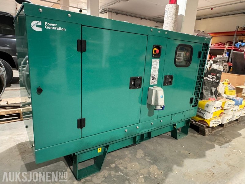 2022 Cummins Generator / Aggregat - Model C22D5 - 230 V - 22 kVA / 17.6 kW - Dieselaggregat - Навесное оборудование для Строительной техники: фото 3 2022 Cummins Generator / Aggregat - Model C22D5 - 230 V - 22 kVA / 17.6 kW - Dieselaggregat - Навесное оборудование для Строительной техники: фото 3