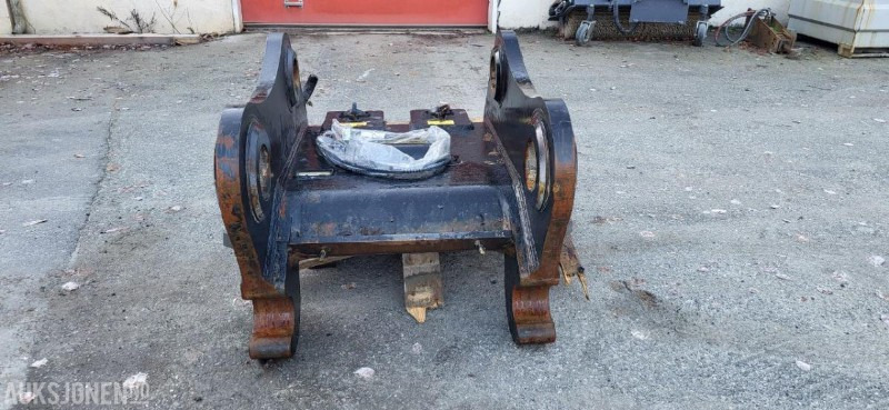 2023 KM5 hurtigkoblingsfeste - Навесное оборудование для Строительной техники: фото 4 2023 KM5 hurtigkoblingsfeste - Навесное оборудование для Строительной техники: фото 4