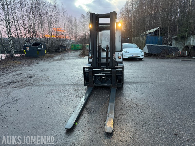 2011 Still R70-40 Gaffeltruck - 2011-modell - 4 tonn kapasitet - Hybrid Diesel - Погрузочно-разгрузочная техника: фото 2 2011 Still R70-40 Gaffeltruck - 2011-modell - 4 tonn kapasitet - Hybrid Diesel - Погрузочно-разгрузочная техника: фото 2