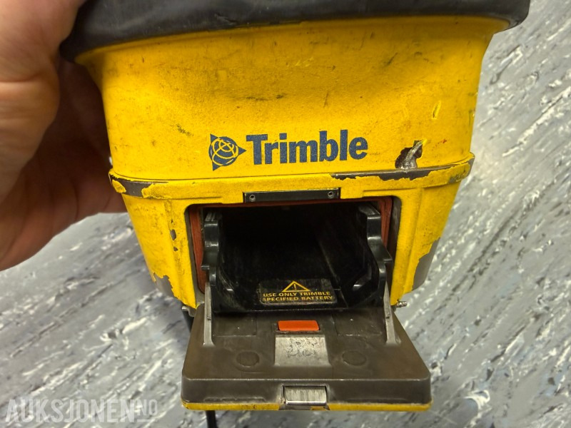 Trimble SPS985 GNSS Rover - Строительное оборудование: фото 5 Trimble SPS985 GNSS Rover - Строительное оборудование: фото 5