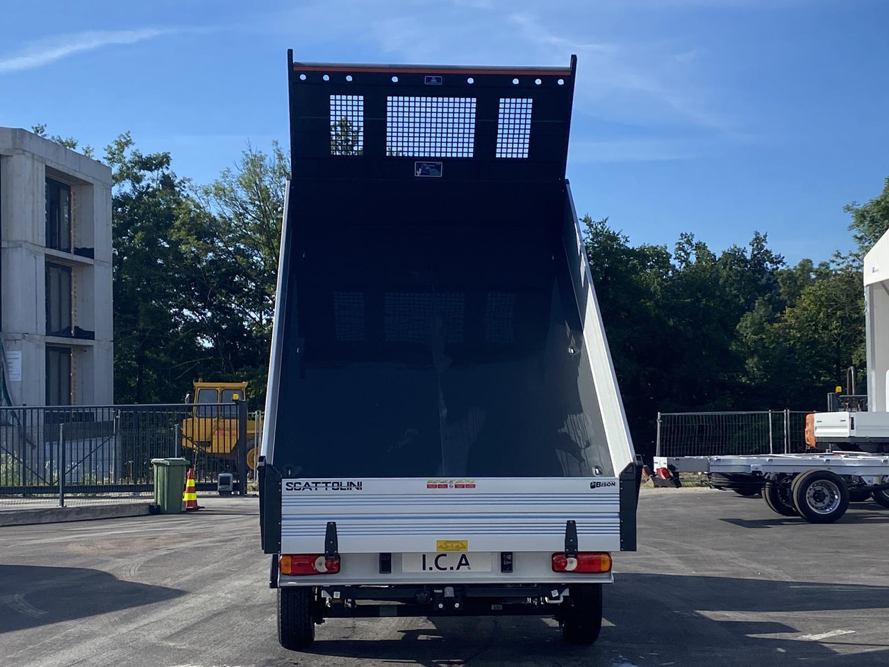 CITROEN ALTES MODELL JUMPER L3 1+2 165PS | SCATTOLINI DREISEITENKIPPER - Малотоннажный самосвал: фото 5 CITROEN ALTES MODELL JUMPER L3 1+2 165PS | SCATTOLINI DREISEITENKIPPER - Малотоннажный самосвал: фото 5