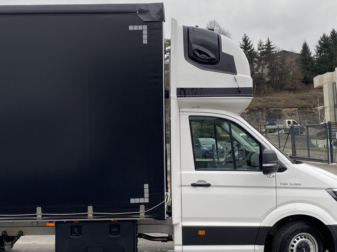 MAN TGE 3.180 L4 2.0 TDI | PRITSCHE PLANE + SCHLAFKABINE - Тентованный фургон: фото 5 MAN TGE 3.180 L4 2.0 TDI | PRITSCHE PLANE + SCHLAFKABINE - Тентованный фургон: фото 5