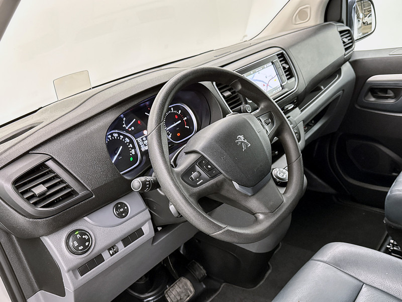 Peugeot Expert 231L 2.0 DC BlueHDI 180 Dubbele Cabine Headup display 2x schuifdeur Trekhaak Navigatie Achteruitrijcamera - Легковой фургон, Грузопассажирский фургон: фото 5 Peugeot Expert 231L 2.0 DC BlueHDI 180 Dubbele Cabine Headup display 2x schuifdeur Trekhaak Navigatie Achteruitrijcamera - Легковой фургон, Грузопассажирский фургон: фото 5