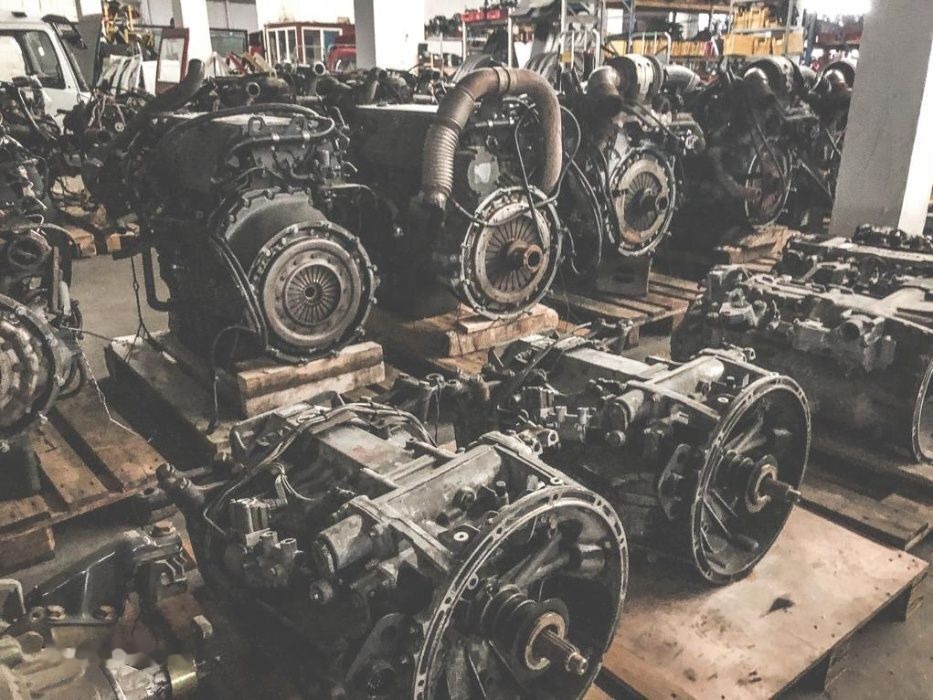 Motor Mercedes Actros / Axor din dezmembrari V6 , V8 , 6 Linie - Двигатель для Грузовиков: фото 1 Motor Mercedes Actros / Axor din dezmembrari V6 , V8 , 6 Linie - Двигатель для Грузовиков: фото 1